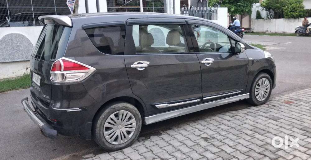 Maruti Suzuki Ertiga 2015 Variant