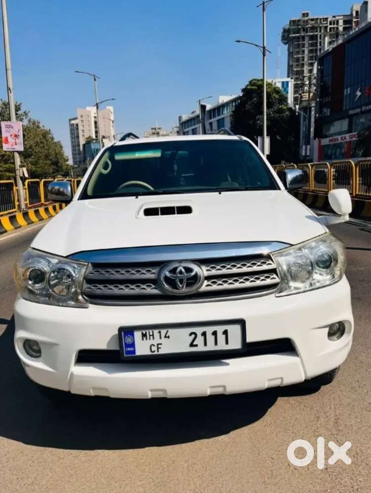 Toyota Fortuner Legender 2010