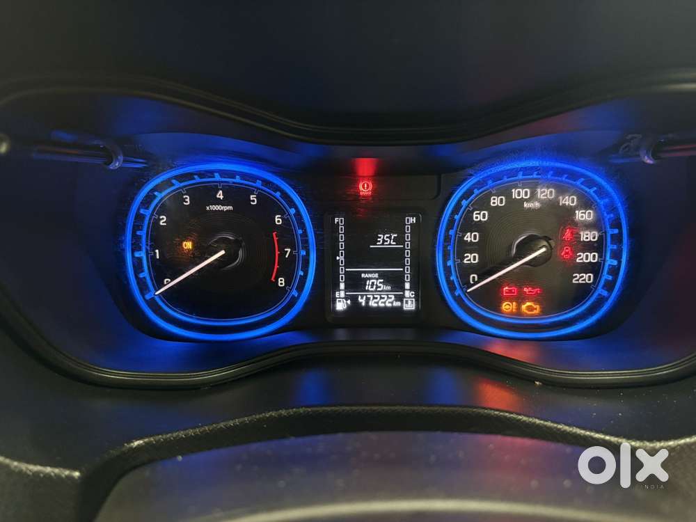 Maruti Suzuki Vitara Brezza Zxi + Mt, 2020, Petrol