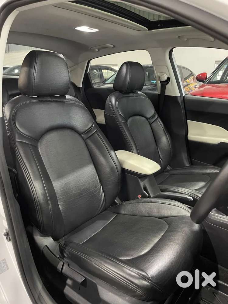 Hyundai Verna 1.5 Sx (o) Vtvt Ivt, 2023, Petrol