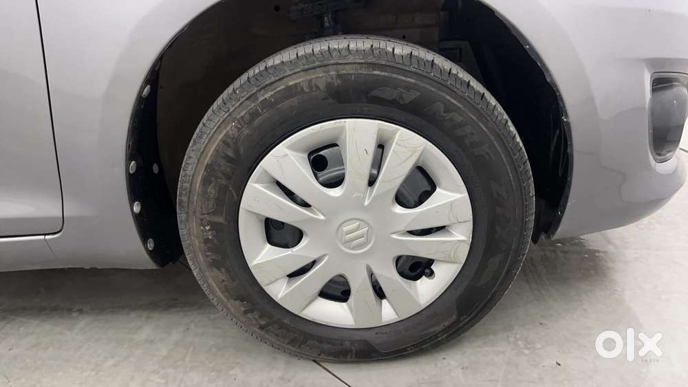 Maruti Suzuki Swift Dzire 1.3 Vxi, 2014, Petrol