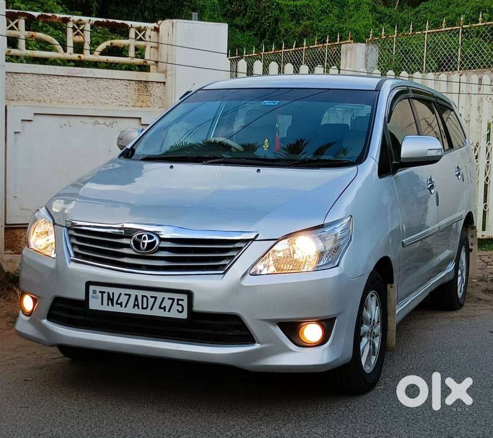 Toyota Innova 2.5 V 8 Str, 2013, Diesel