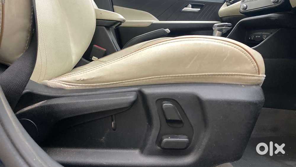 Hyundai Verna 1.5 Sx (o) Vtvt Ivt, 2023, Petrol