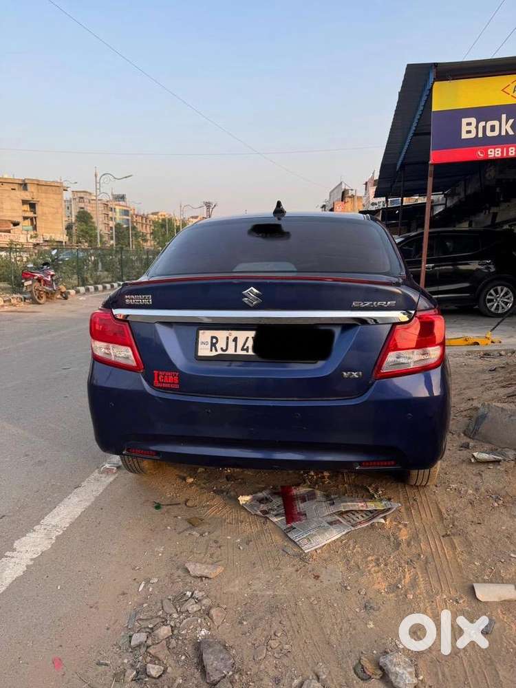 Maruti Suzuki Swift Dzire 2017 Petrol 85000 Km Driven