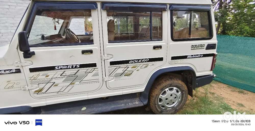 Mahindra Bolero 2013 Diesel Well Maintained