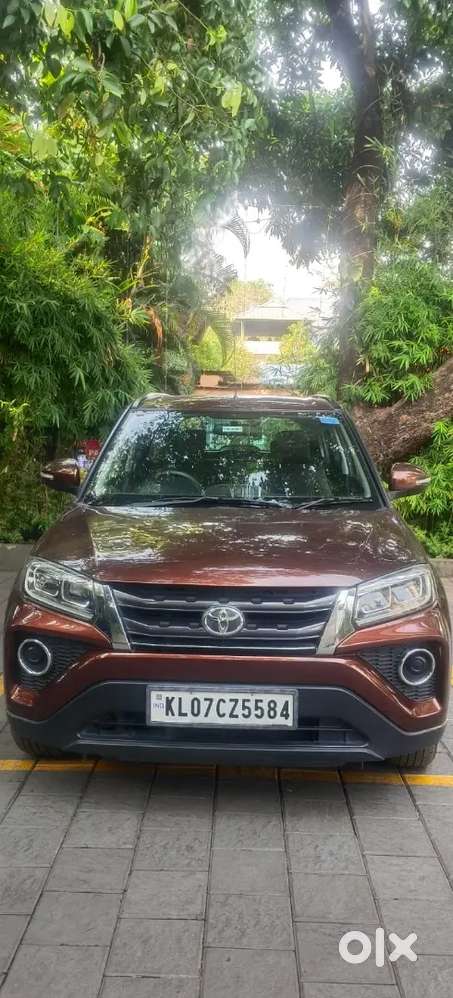 Toyota Urban Cruiser 2022 Petrol 33000 Km Driven