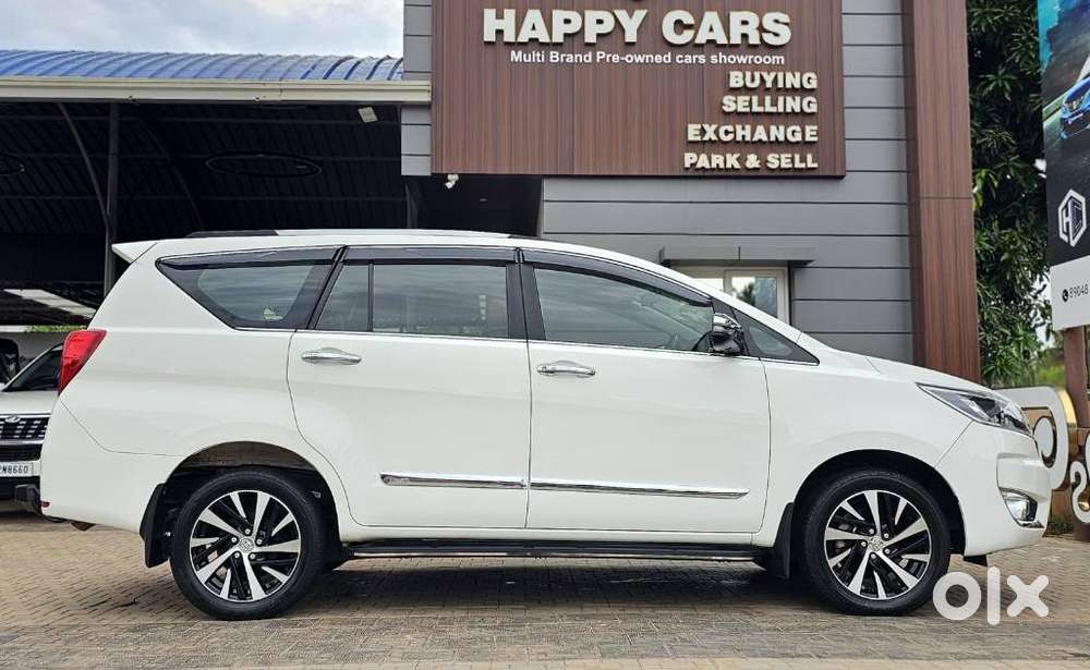 Toyota Innova Crysta 2.4 Z 7 Str, 2024, Diesel