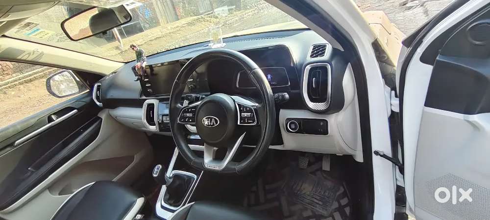 Kia Sonet 1.0 Petrol 2021