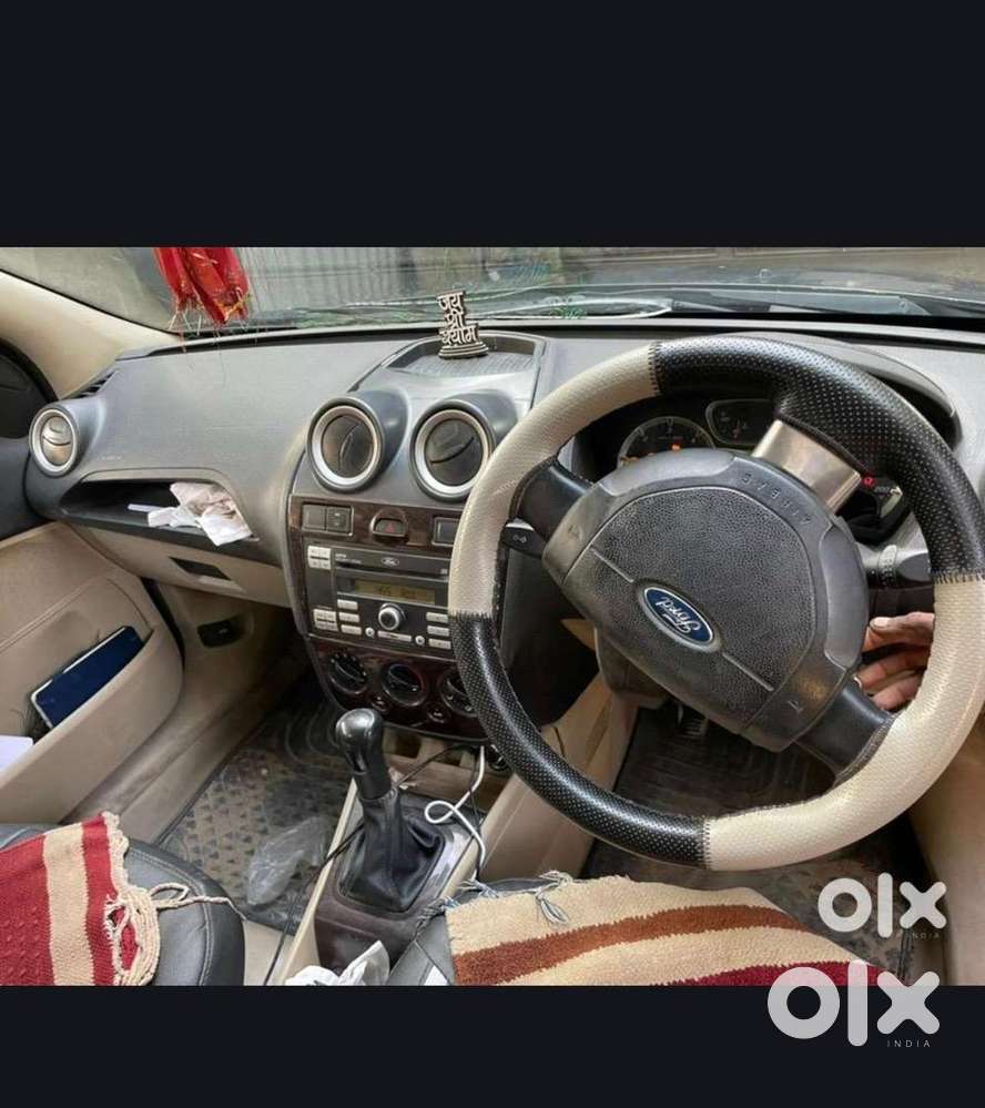 Ford Fiesta Classic 2011 Diesel 180000 Km Driven