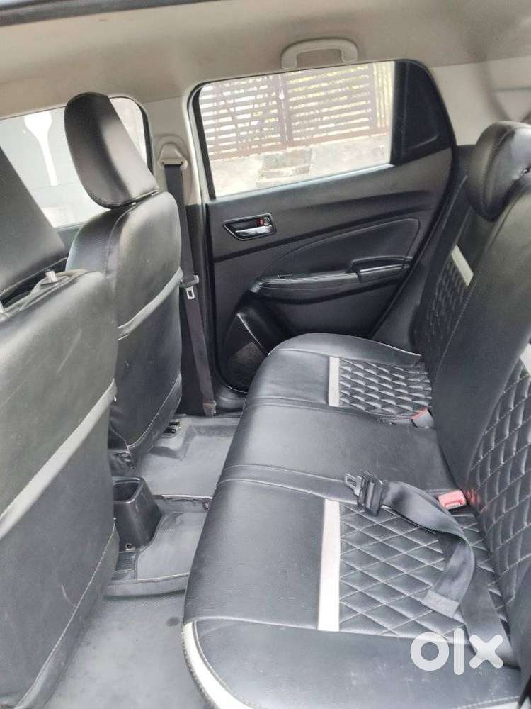 Maruti Suzuki Swift Vvt Zxi, 2018, Petrol