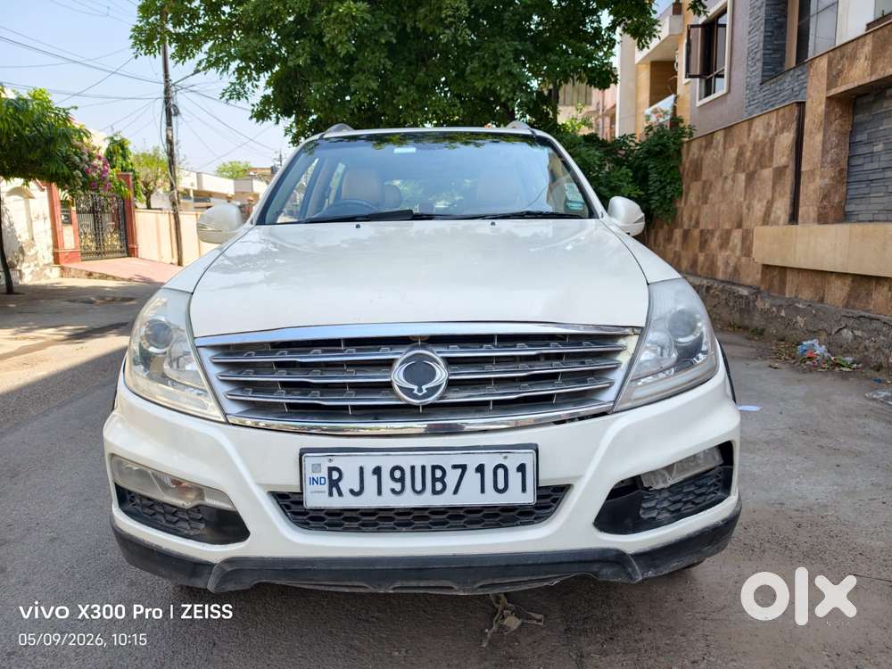Mahindra Rexton, 2013