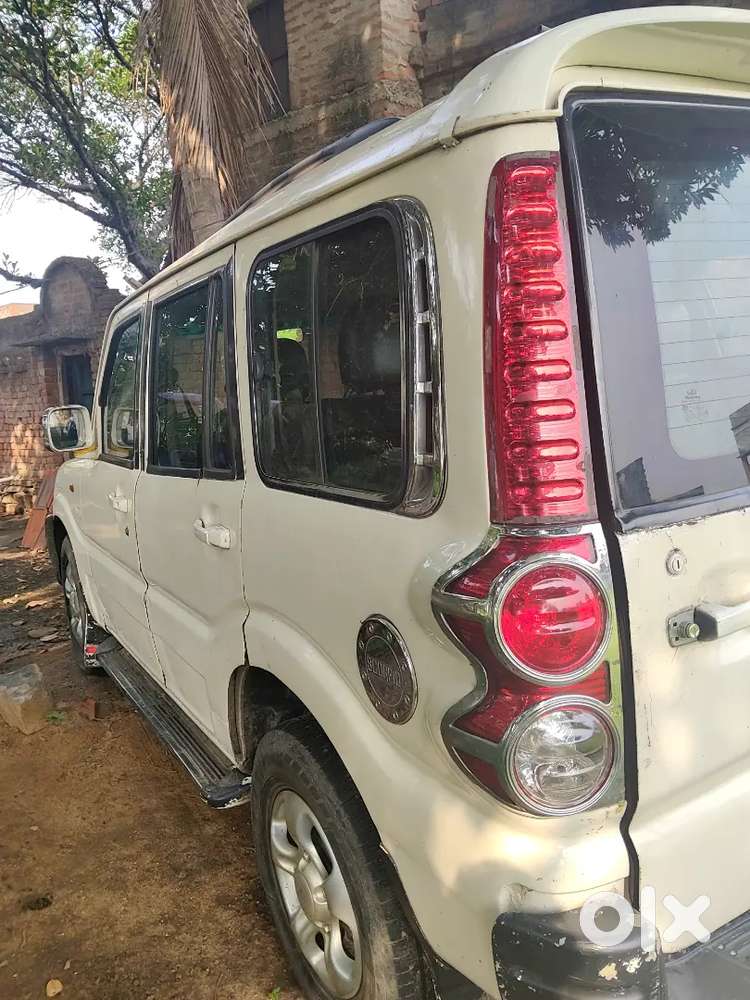 Mahindra Scorpio 2005 Diesel 4th Owner