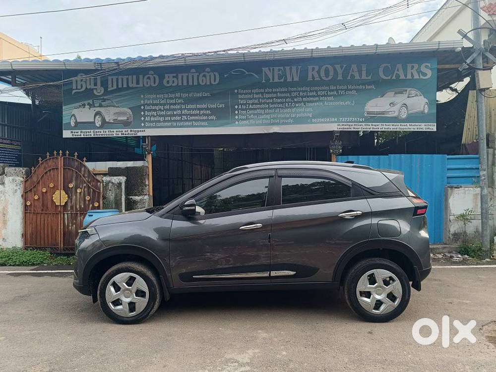 Tata Nexon Pure 1.2 S Revotron Petrol 6 Mt, 2026, Petrol