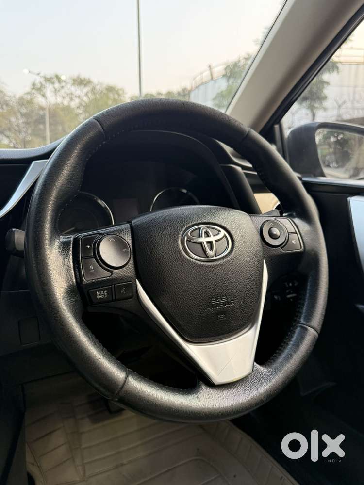 Toyota Corolla Altis 1.8 G Cvt, 2018, Petrol