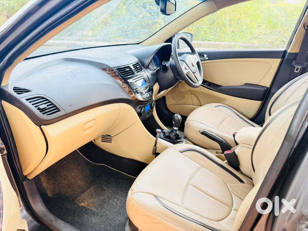 Hyundai Verna Fluidic 1.6 Vtvt Sx, 2012, Petrol