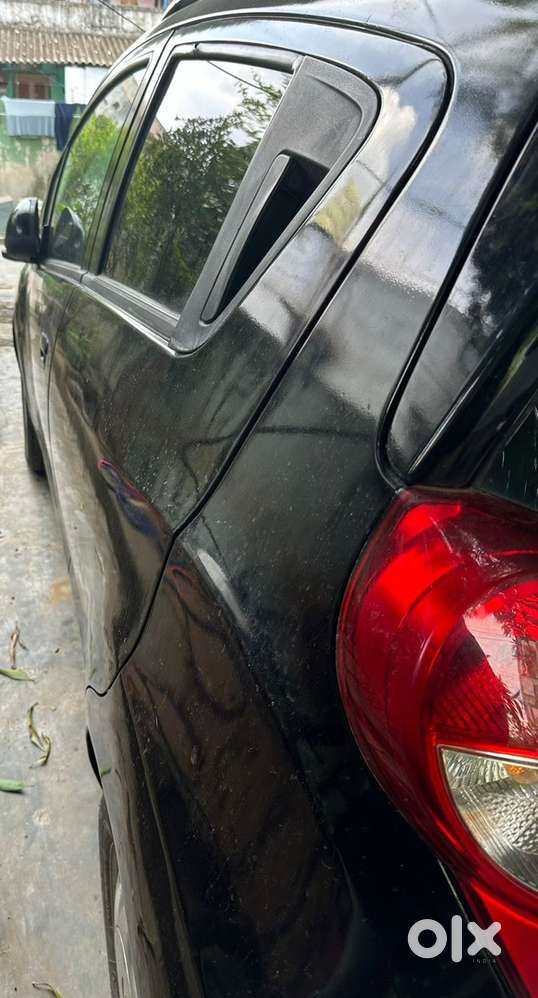 Chevrolet Beat Petrol 2014