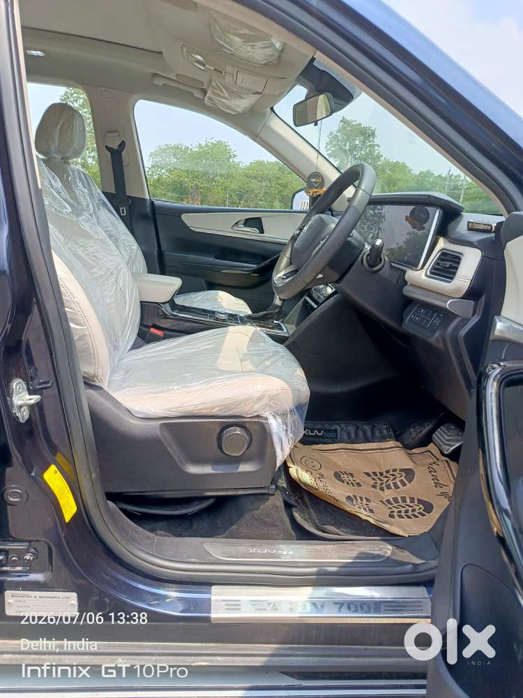 Mahindra Xuv700 2.2 Ax 7 Diesel At Luxury Pack Str, 2024, Diesel