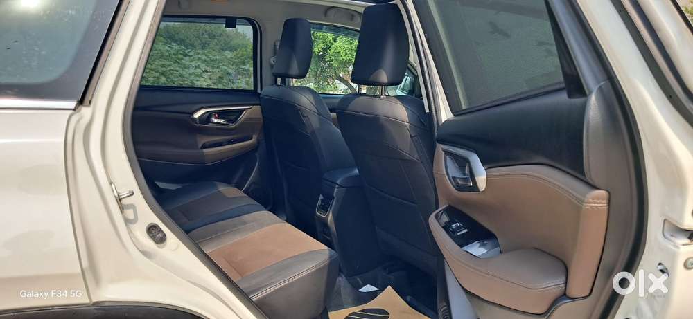 Toyota Urban Cruiser Hyryder 1.5 V Hybrid, 2024, Petrol