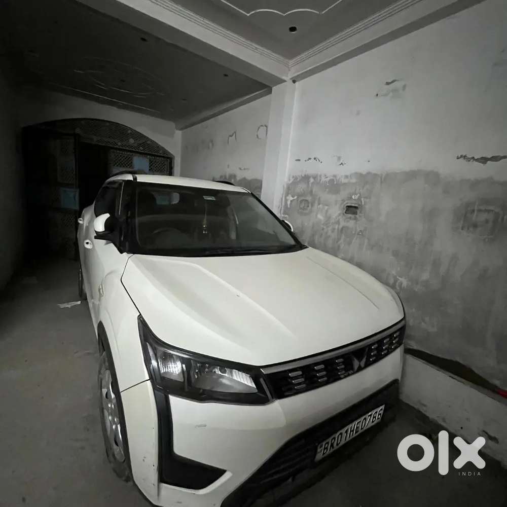 Mahindra Xuv300 1.5 W6 2023