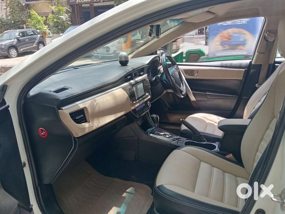 Toyota Corolla Altis 1.8 Vl, 2016, Petrol