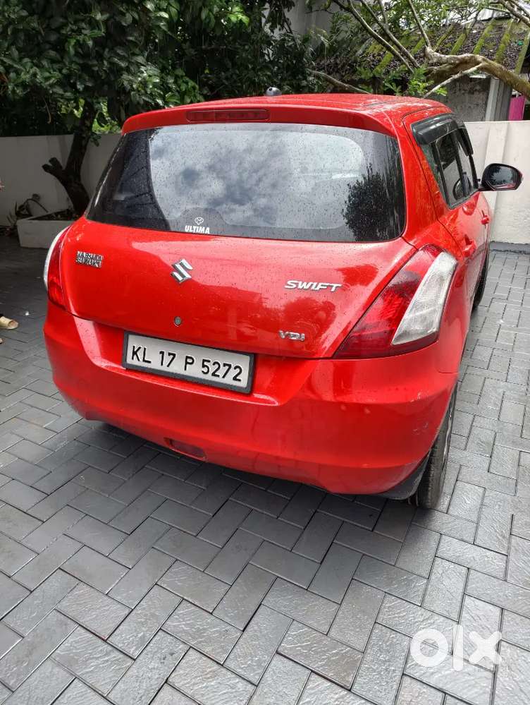 Maruti Suzuki Swift 2016 Diesel 97500 Km Driven