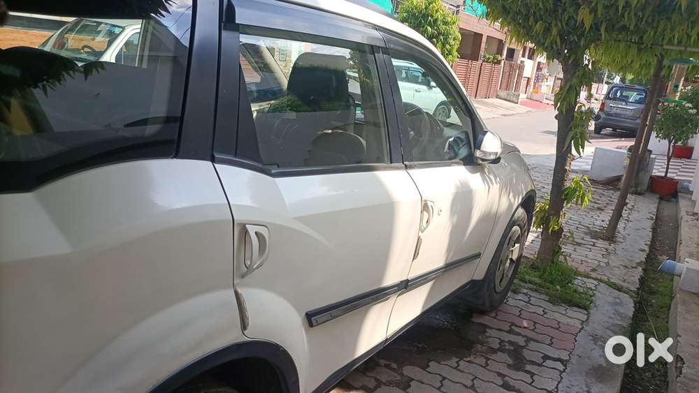 Mahindra Xuv500 2014 Diesel Well Maintained