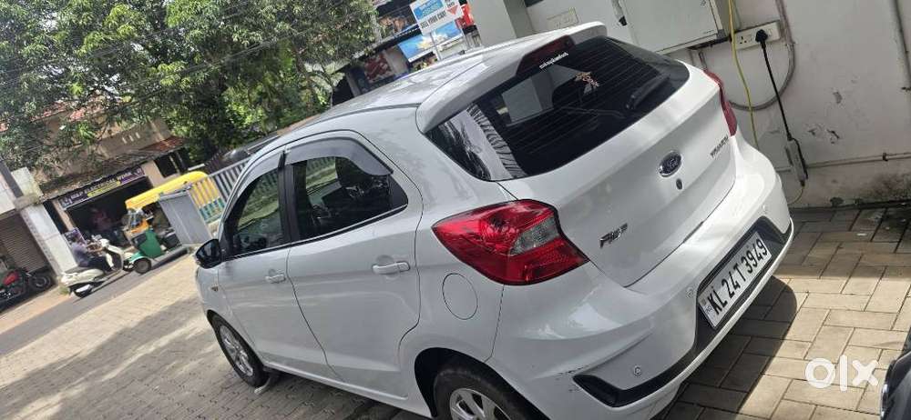 Ford Figo 1.5p Titanium At, 2020, Petrol