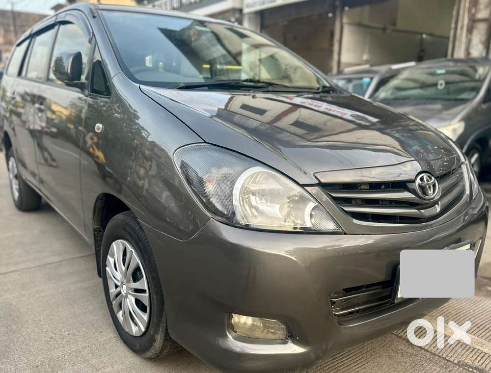 Toyota Innova 2.5 G (diesel) 7 Seater, 2011, Diesel