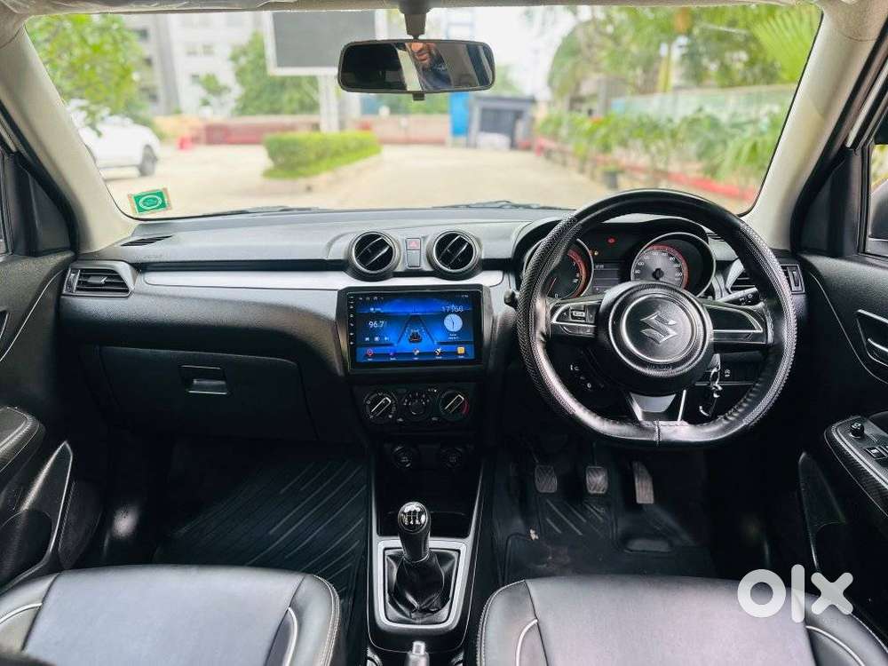Maruti Suzuki Swift Vxi + Manual, 2021, Petrol