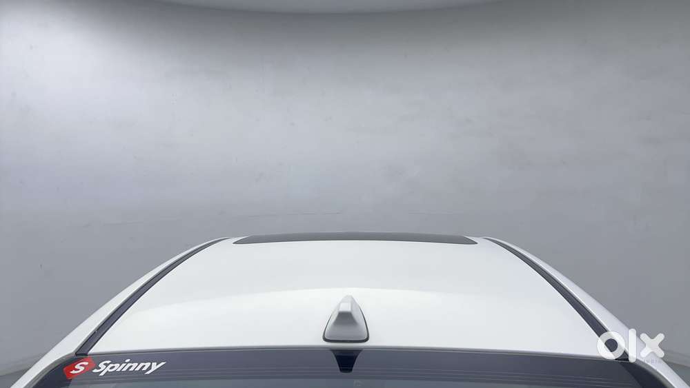 Hyundai Verna 1.5 Sx Ivt, 2022, Petrol