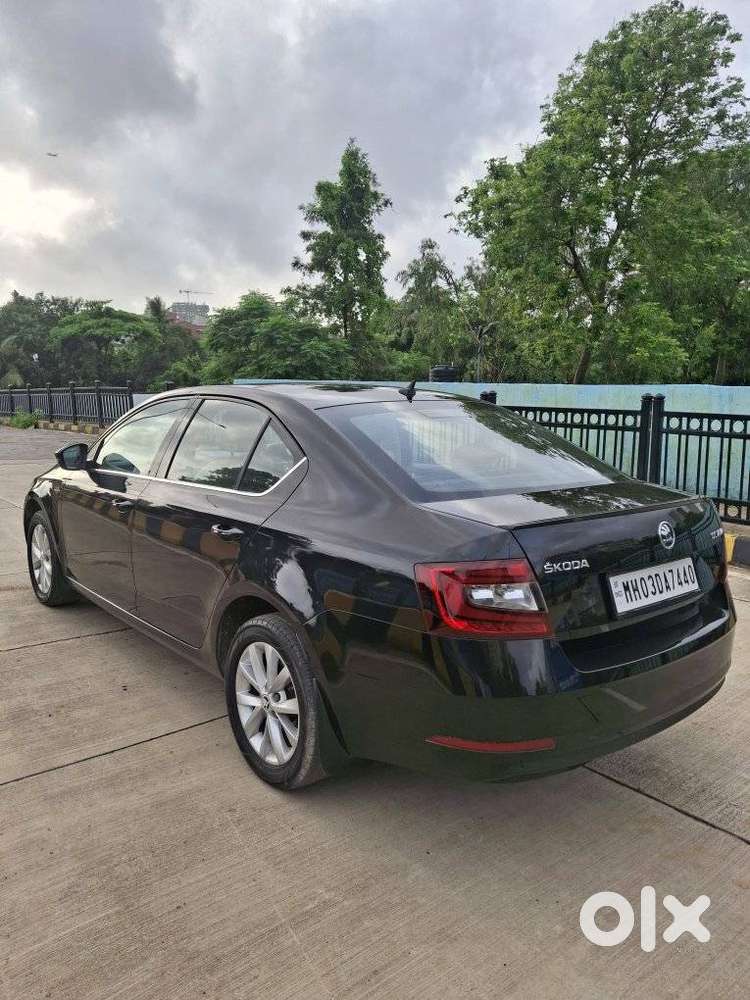 Skoda Octavia 2.0 L K Tsi At, 2018, Petrol
