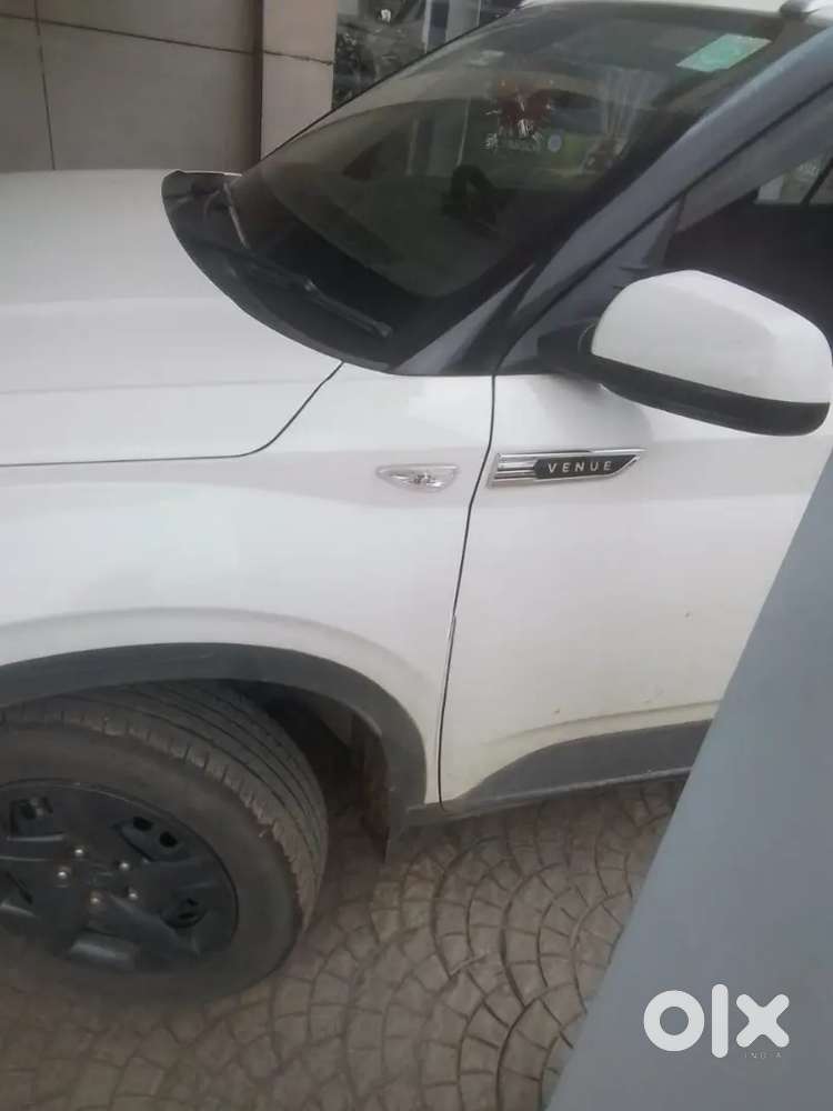 Hyundai Venue S 1.2 Petrol 2023