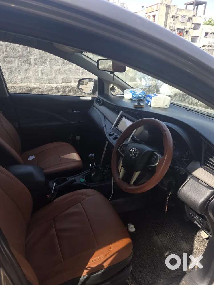 Toyota Innova Crysta 2018 Diesel 225000 Km Driven