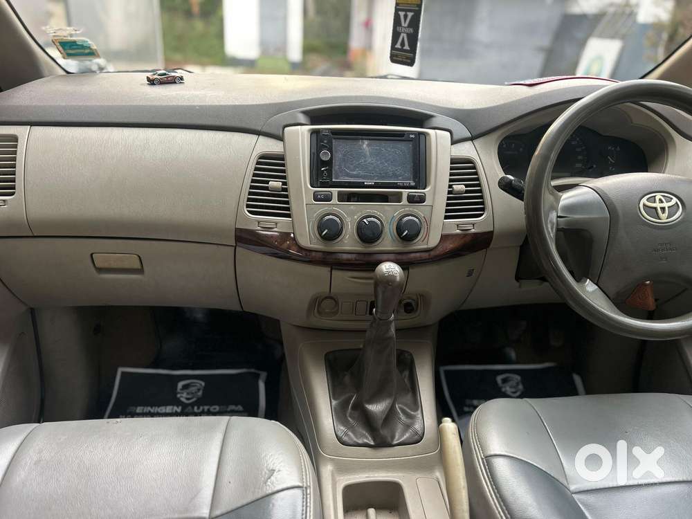 Toyota Innova Aero Gx Diesel 8 Seater, 2012, Diesel