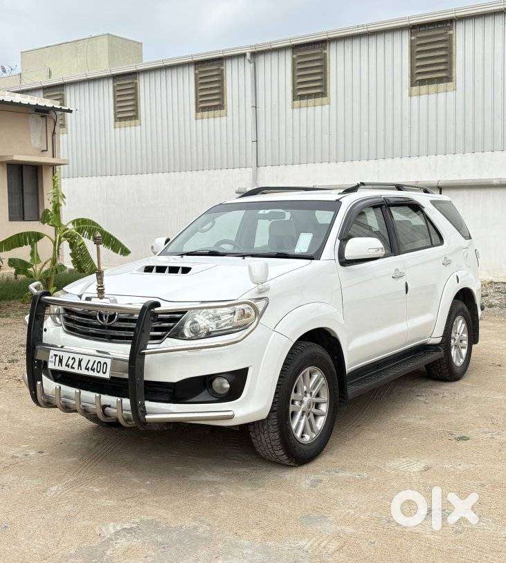 Toyota Fortuner 2011-2016 4x2 Manual, 2014, Diesel