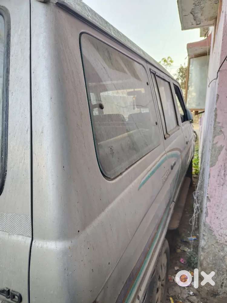 Totota Qalius 2004 Model Onlay For Sell All Part