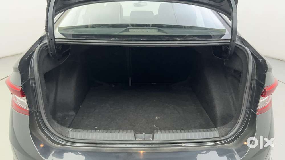 Skoda Slavia Style 1.5l Tsi Dsg, 2022, Petrol
