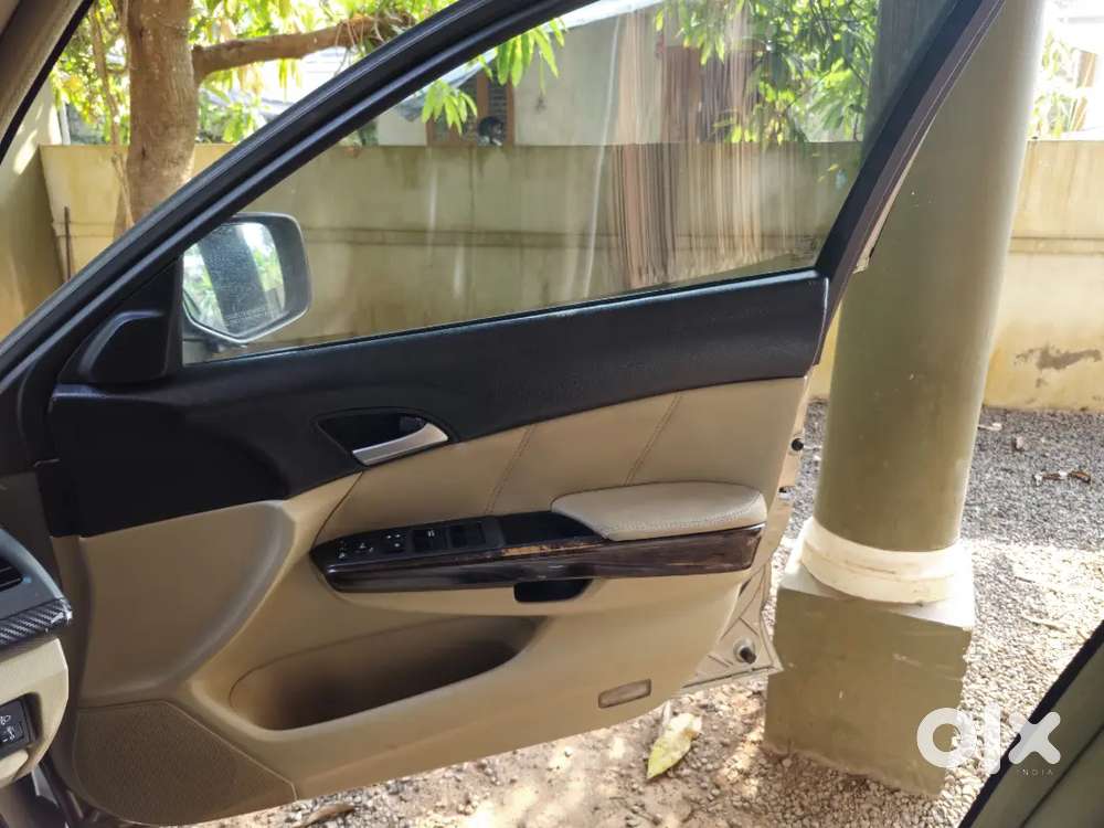 Honda Accord 2010 Petrol Well Maintained