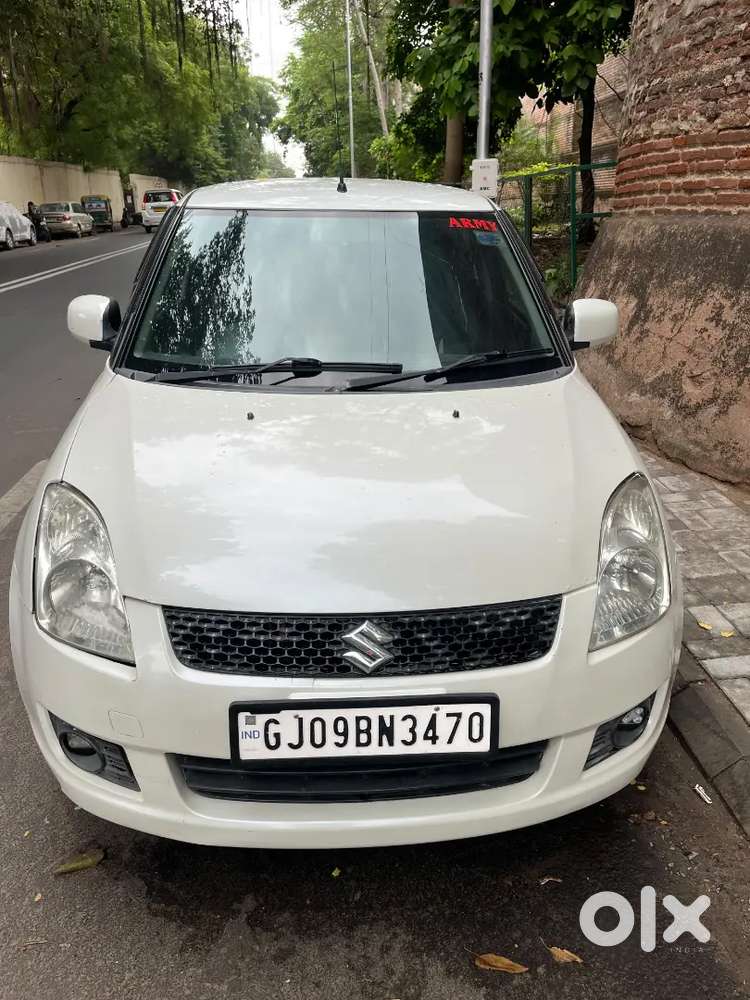 Maruti Suzuki Swift 2010 Vxi Petrol Manual