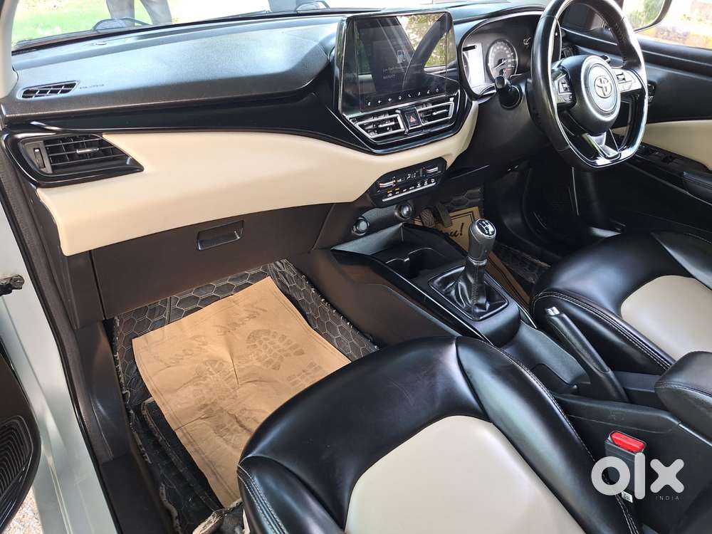 Toyota Glanza 1.2 V, 2023, Petrol