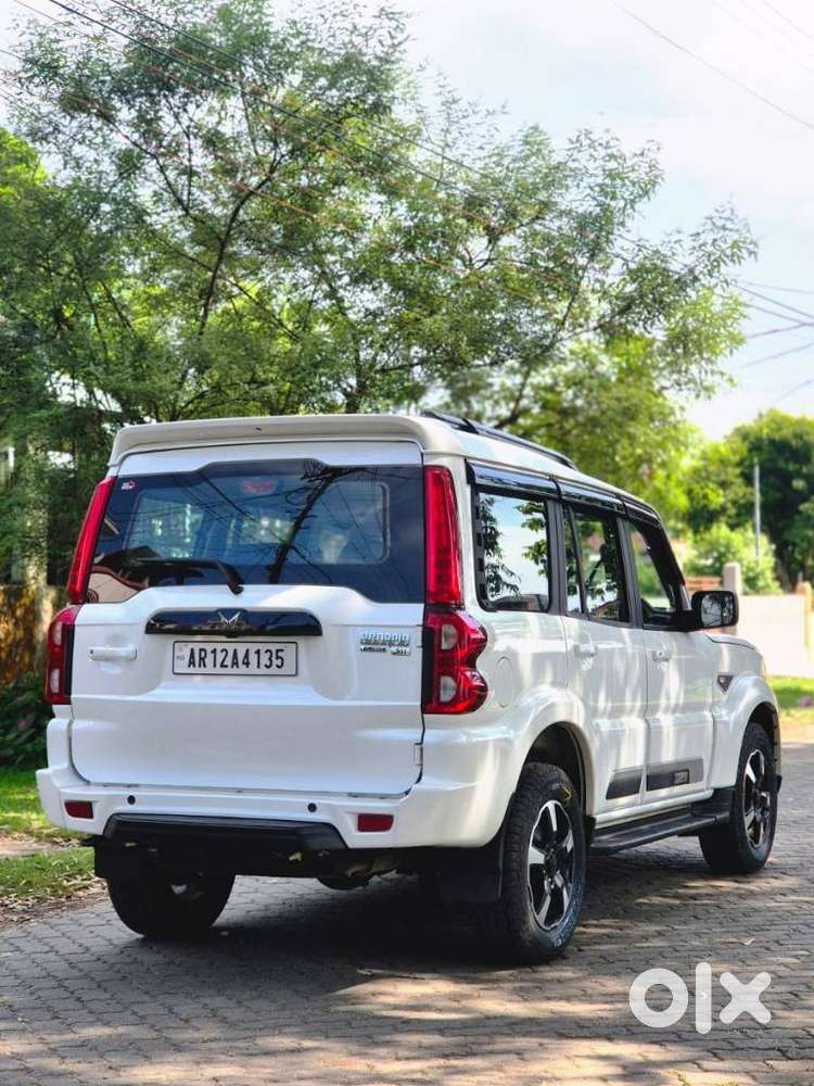 Mahindra Scorpio Classic 2.2 S 11 Mt 7 Str, 2025, Diesel