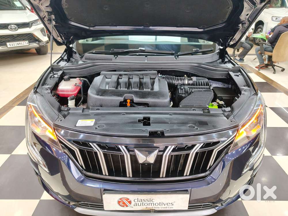 Mahindra Xuv700 2.0 Ax 7 Petrol At Str, 2023, Petrol