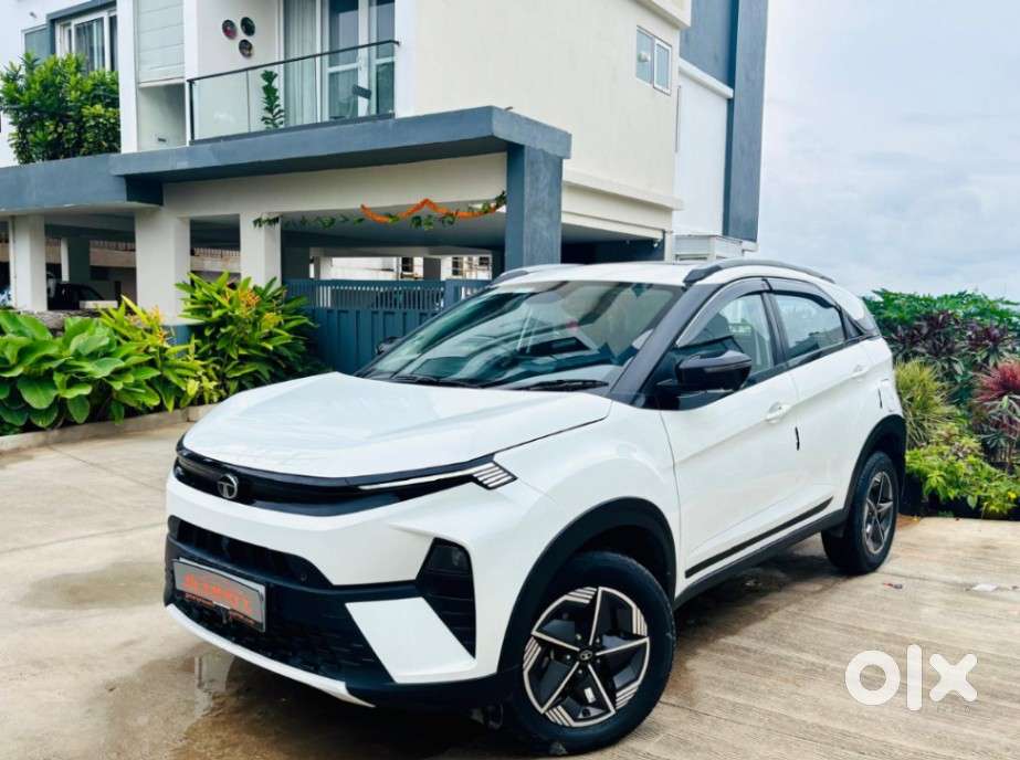 Tata Nexon Creative 1.5 Revotorq Diesel 6amt Dt, 2024, Diesel