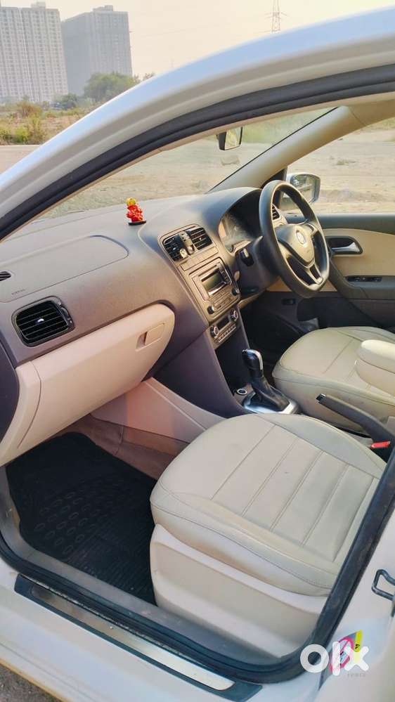 Volkswagen Vento, 2015, Petrol