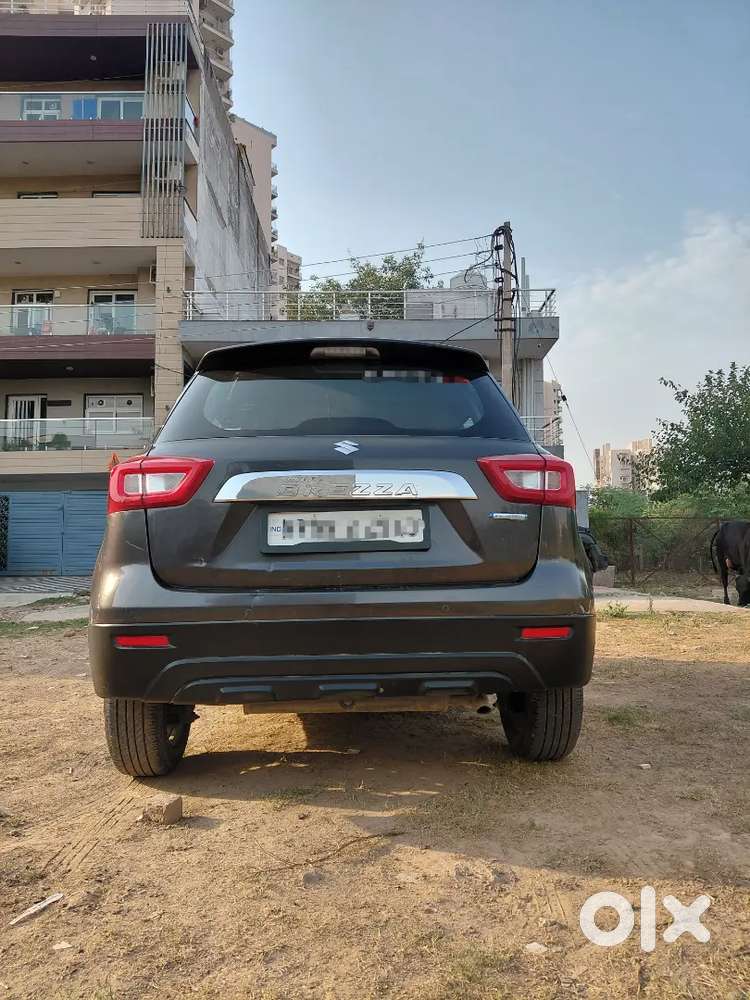Ad By Owner, Brezza Petrol Automatic 2021