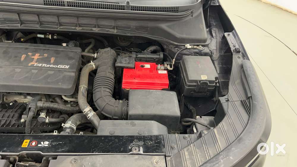 Kia Carens 1.4 Luxury Plus Dct 7 Str, 2022, Petrol