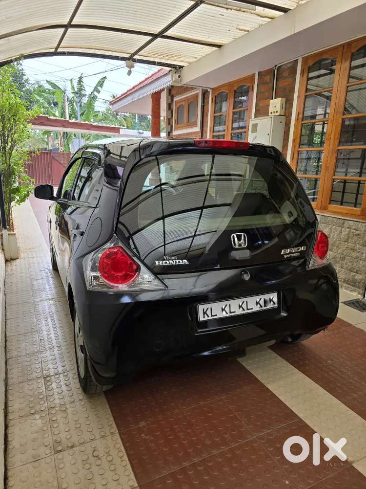 Honda Brio 2013 Petrol Well Maintained 9️⃣7️⃣4️⃣6️⃣7️⃣7️⃣9️⃣8️⃣7️⃣7️⃣