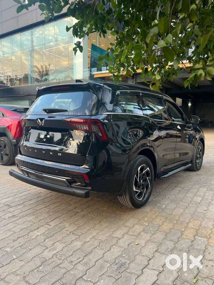 Mahindra Xuv 7xo Ax, 2026, Petrol