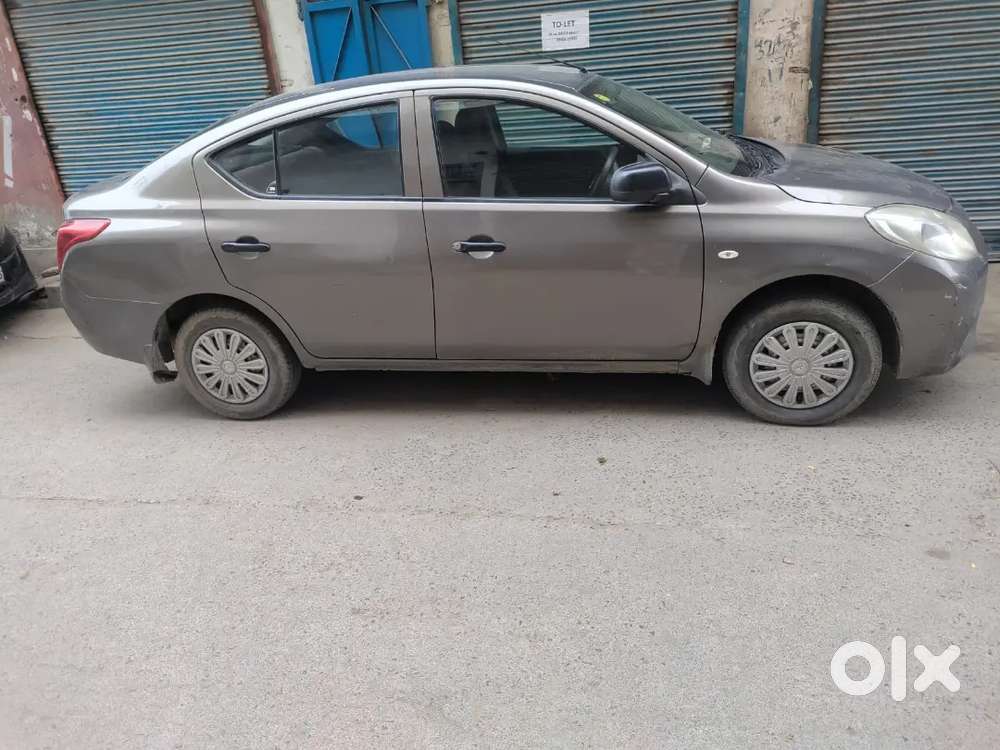 Nissan Sunny 2012 Petrol 76000 Km Driven