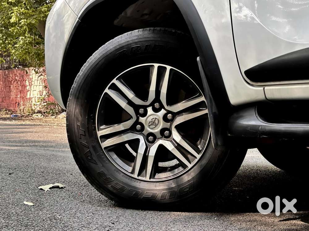 Toyota Fortuner 4x2 At 2.8 Diesel, 2020, Diesel